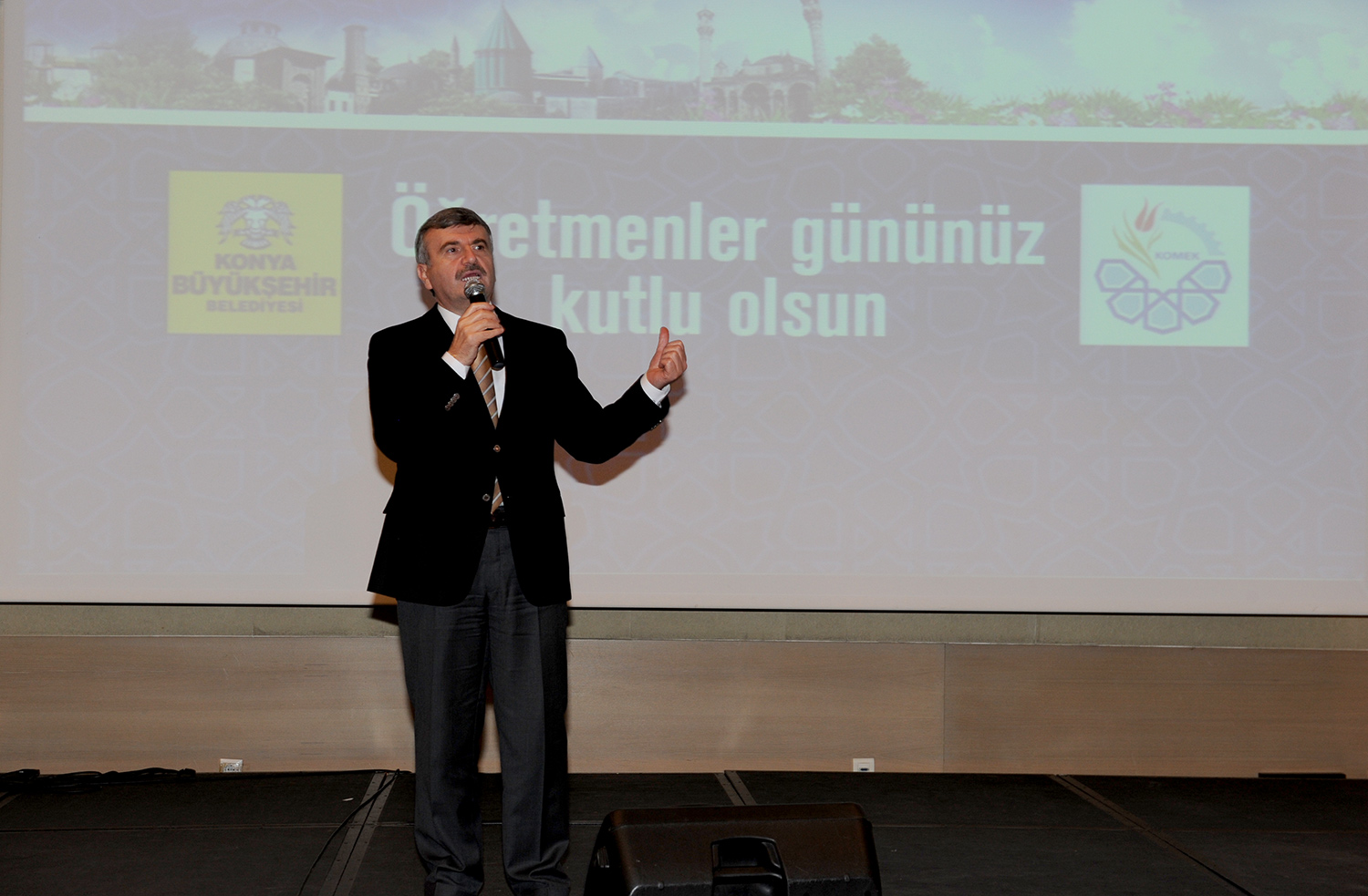 En Şerefli Meslek Öğretmenliktir