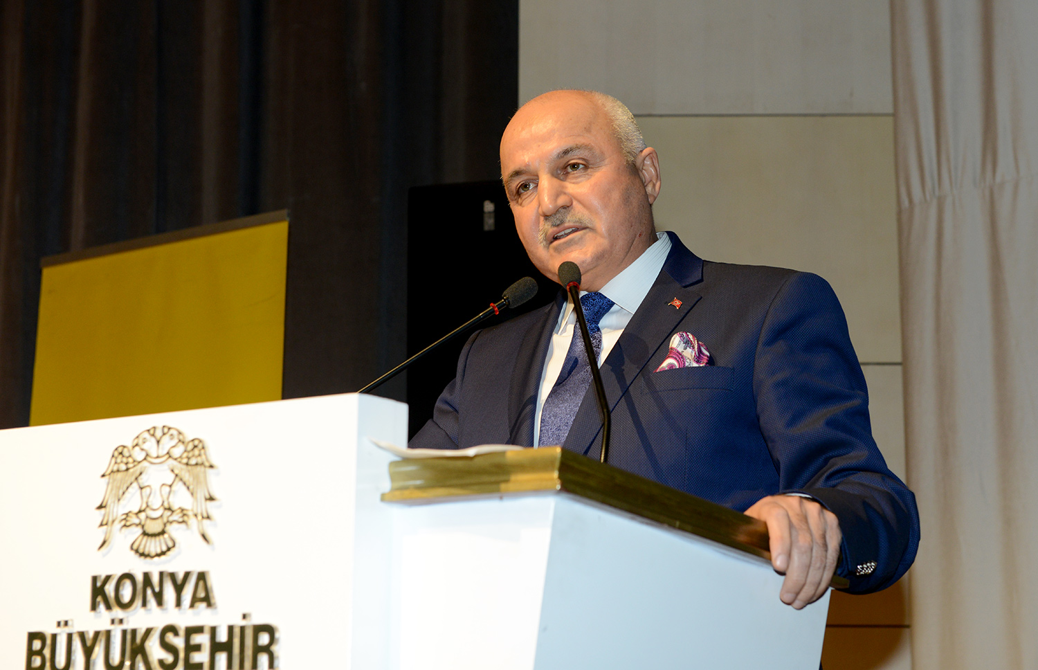 Mehmet Akif, Sadece Milli Bir Şair Değil, Evrensel Bir Şairdir