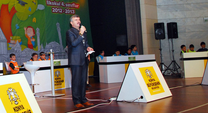 Başkan Akyürek, Bilgi Yarışmasına Katılan Öğrencilerle Buluştu