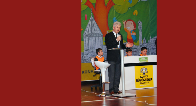 Başkan Akyürek, Bilgi Yarışmasına Katılan Öğrencilerle Buluştu