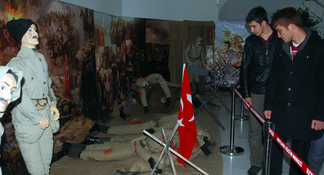 Çanakkale Ruhunu Günümüze Taşıyorlar