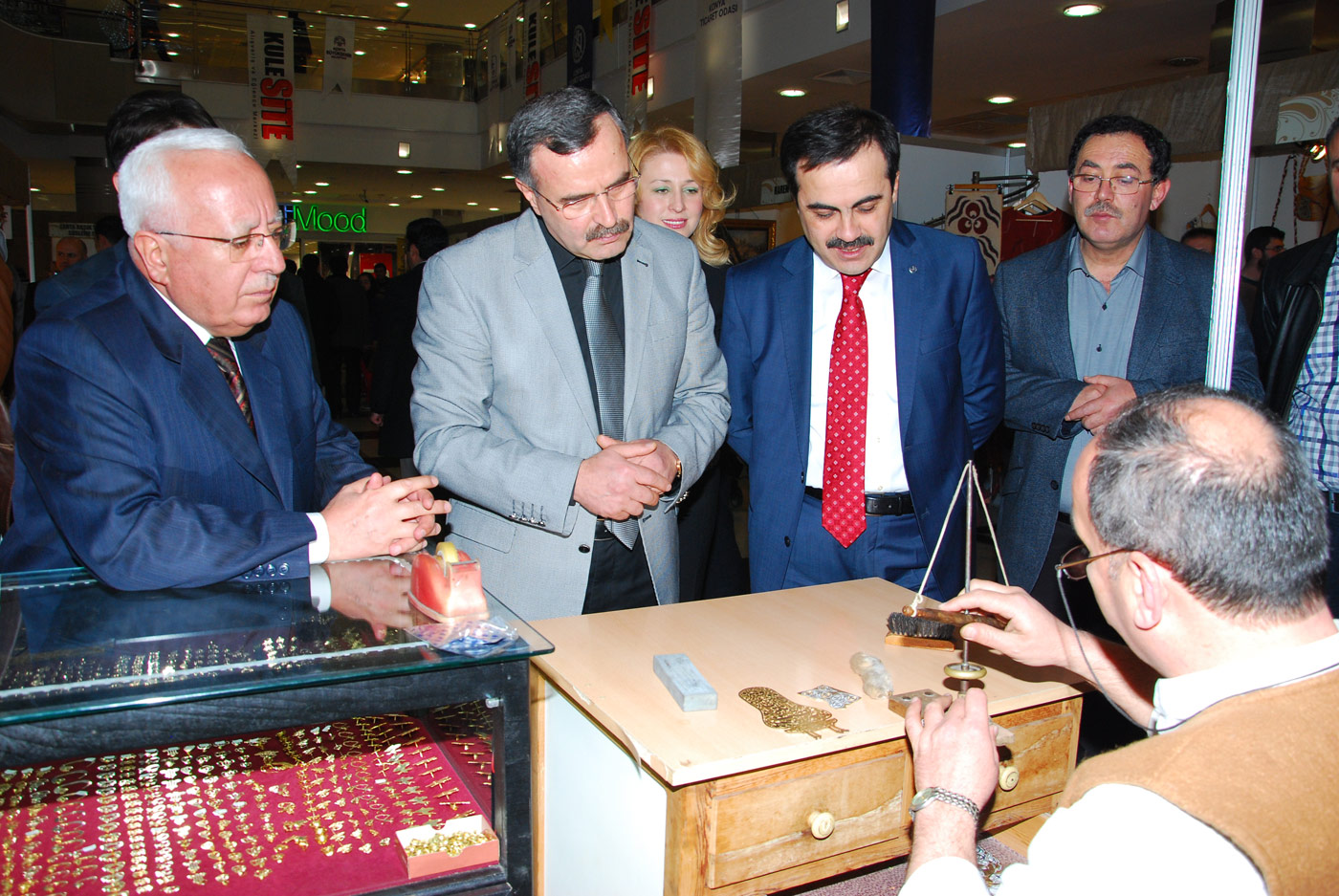 Dünden Bugüne Geleneksel Türk El Sanatları Şöleni Başladı