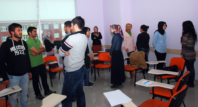 Gençlik Merkezi'nde Psikolojik Danışmanlık Hizmeti