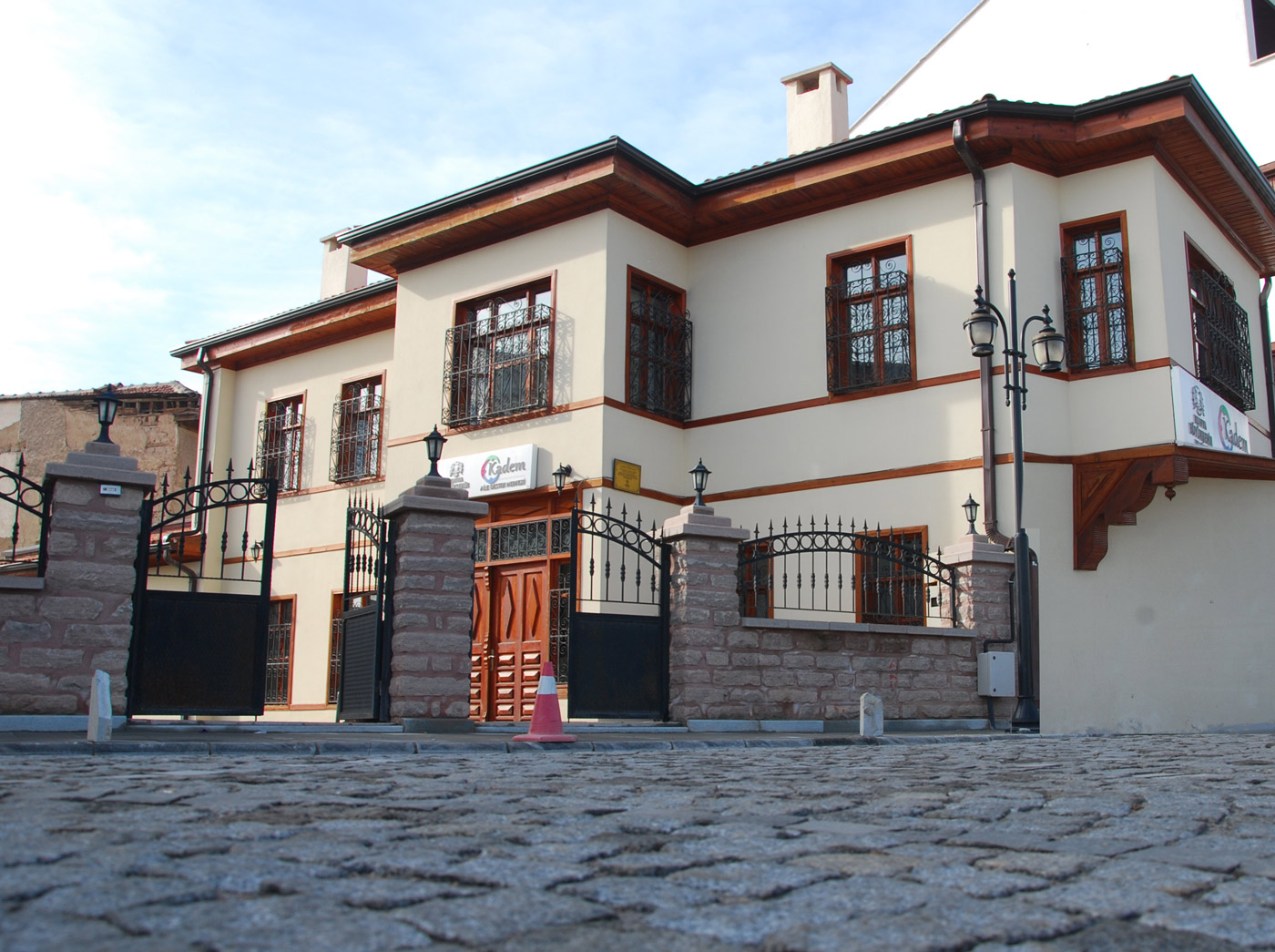 KADEM, 2012'de 2. 645 Kişiye Destek Hizmeti Verdi