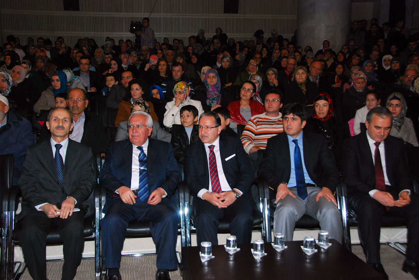 Doç. Dr. Mustafa Karataş 'Evlilik ve Aile'yi Anlattı