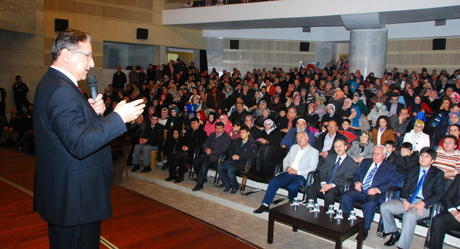Doç. Dr. Mustafa Karataş 'Evlilik ve Aile'yi Anlattı