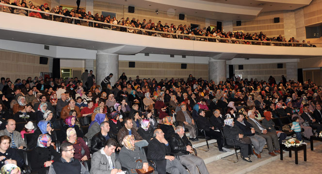 Evlilik Okulu'nda 'Olumlu Düşün, Mutlu Ol' Semineri