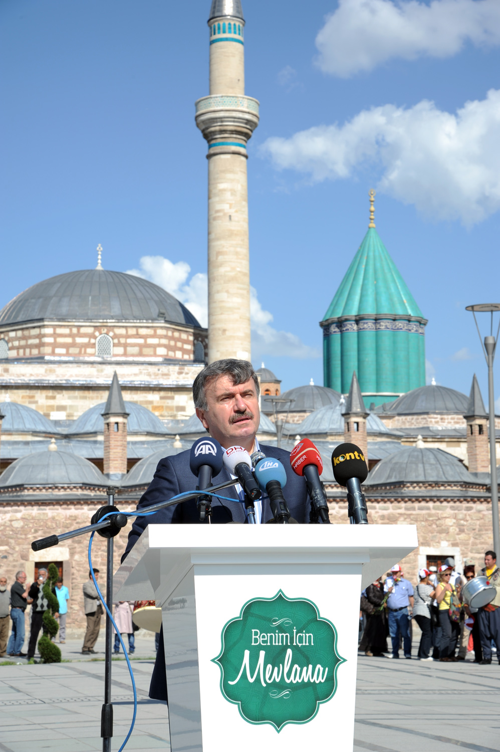 Hazreti Mevlana ve Ailesi 785. Kez Sevgiyle Karşılandı