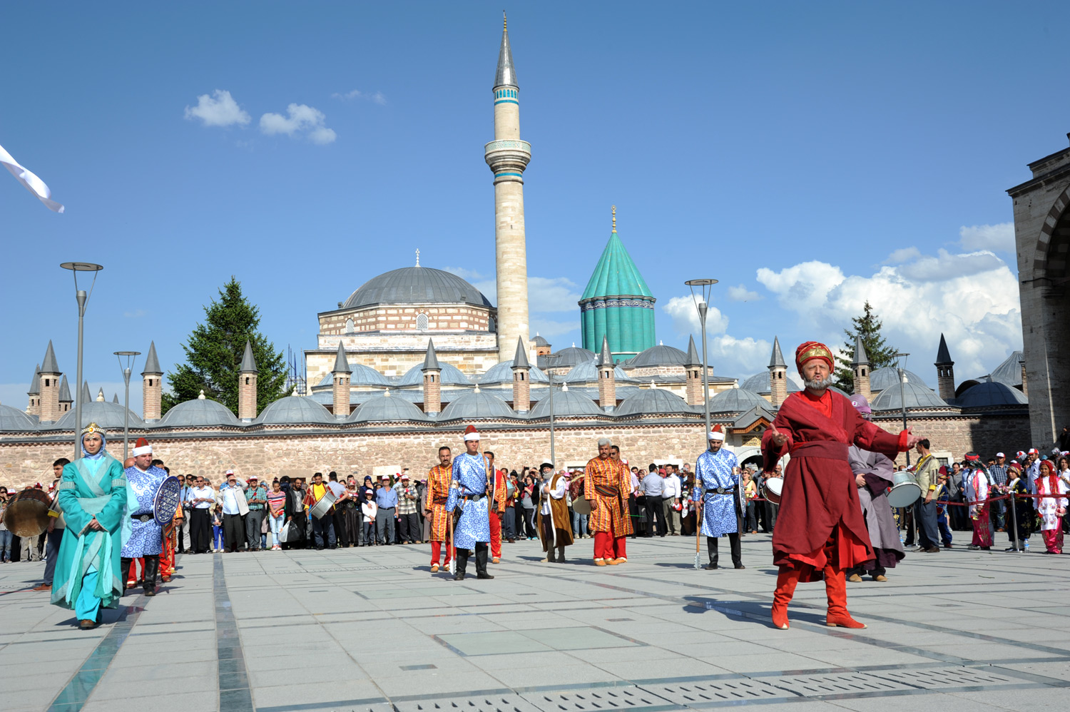 Hazreti Mevlana ve Ailesi 785. Kez Sevgiyle Karşılandı