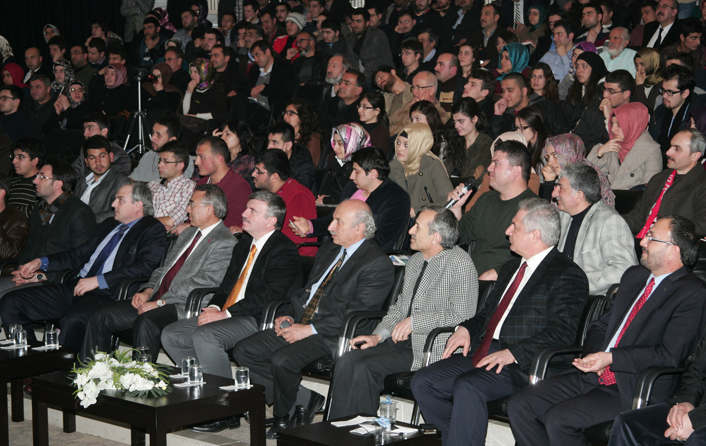 Yiğit Bulut, '28 Şubat ve Demokratikleşme'yi Anlattı
