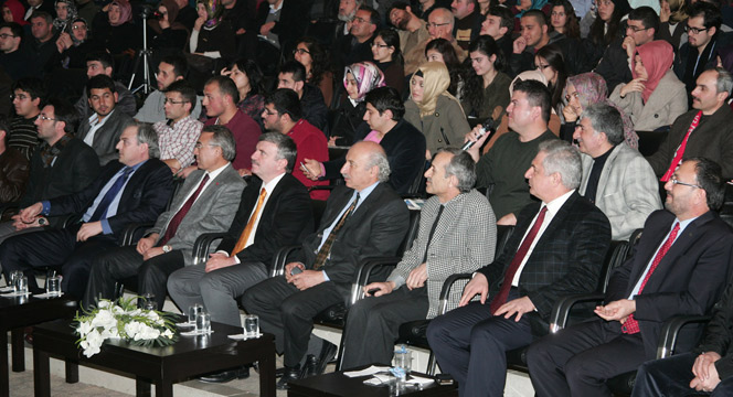 Yiğit Bulut, '28 Şubat ve Demokratikleşme'yi Anlattı