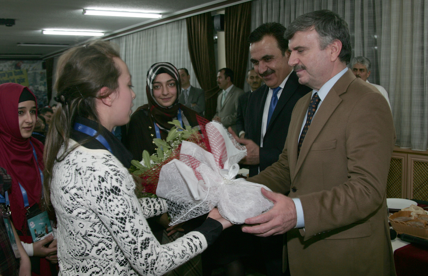 Yüz Güler Yüz Projesi İle Kardeşlik Duygusu Güçleniyor