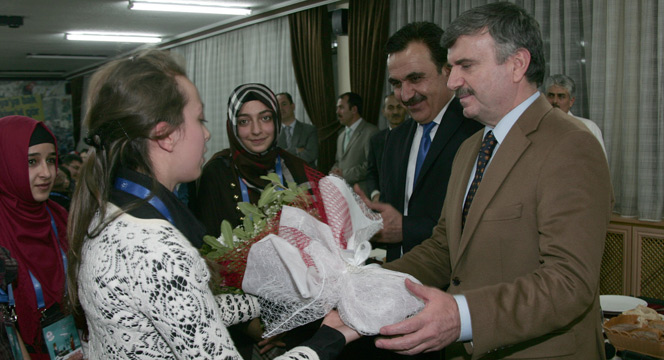 Yüz Güler Yüz Projesi İle Kardeşlik Duygusu Güçleniyor