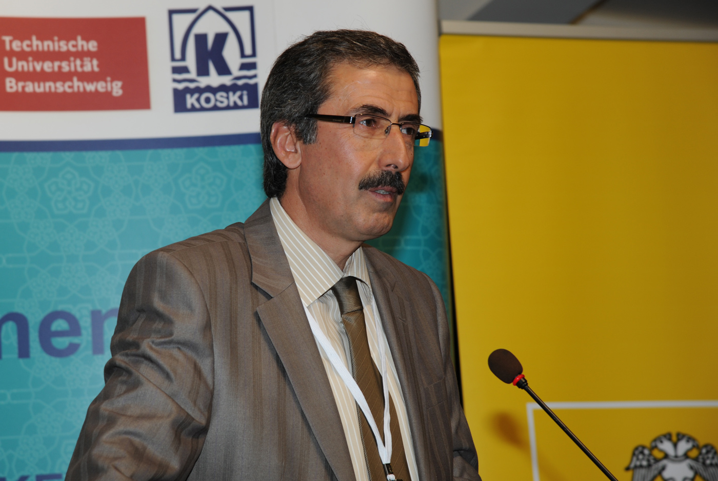 Bilim İnsanları Atık Suyun Yeniden Kullanımını Konuşuyor