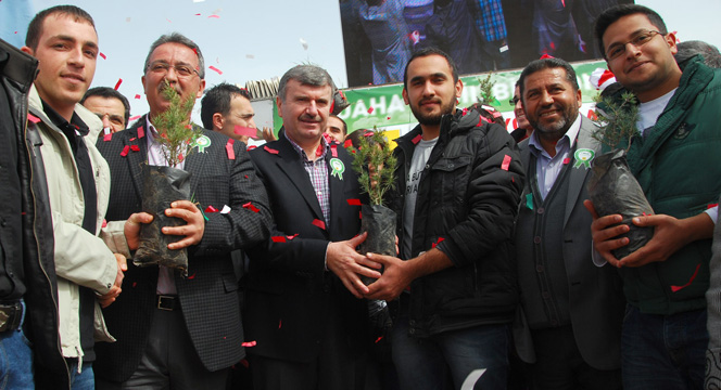 Büyükşehir, 2 Milyon Fidanı Toprakla Buluşturdu