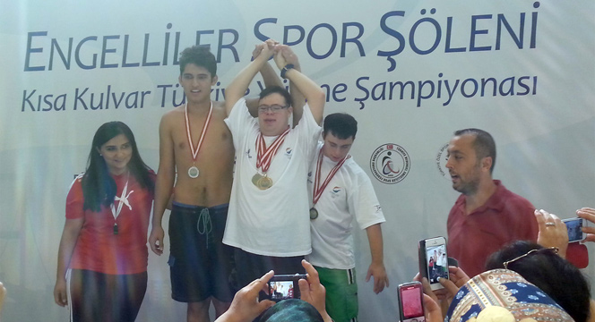 Büyükşehir Belediyesporlu Karahan'dan 4 Altın Madalya