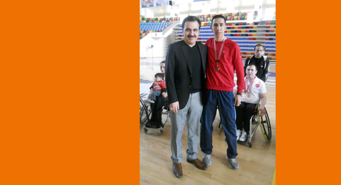 Wushu ve Badmintonda Şampiyonluk Büyükşehir'in