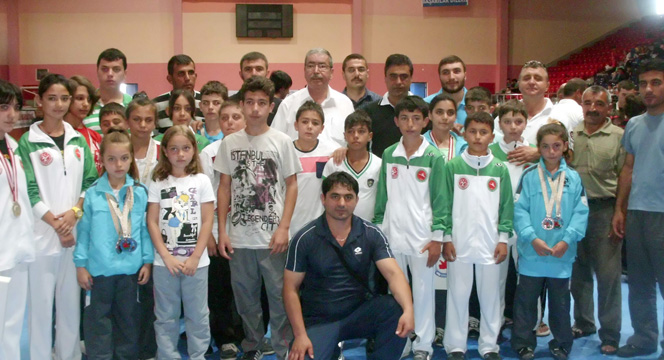 Sporcularımızdan Wushuda 2 Türkiye Şampiyonluğu