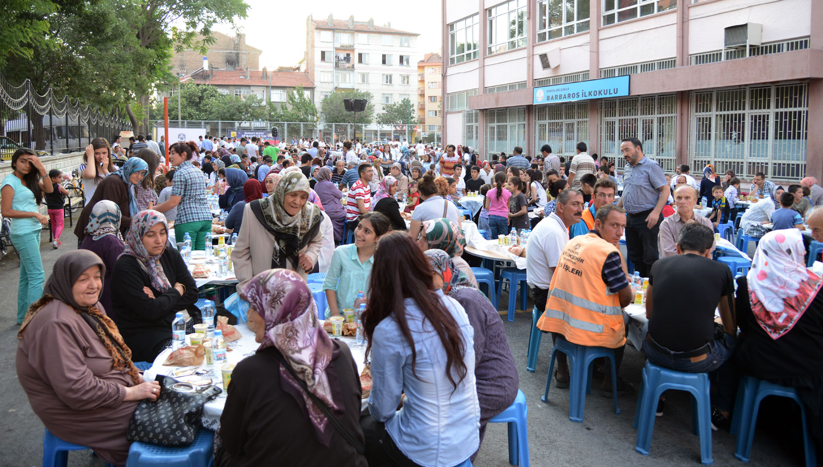 Gönül Sıcaklığımızla İftarda Buluşuyoruz