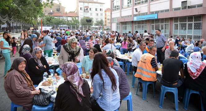 Gönül Sıcaklığımızla İftarda Buluşuyoruz
