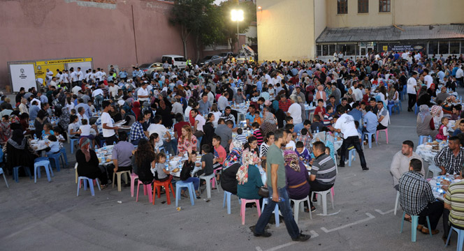 Mahalle İftarları'nda Konya'yı Buluşturuyoruz
