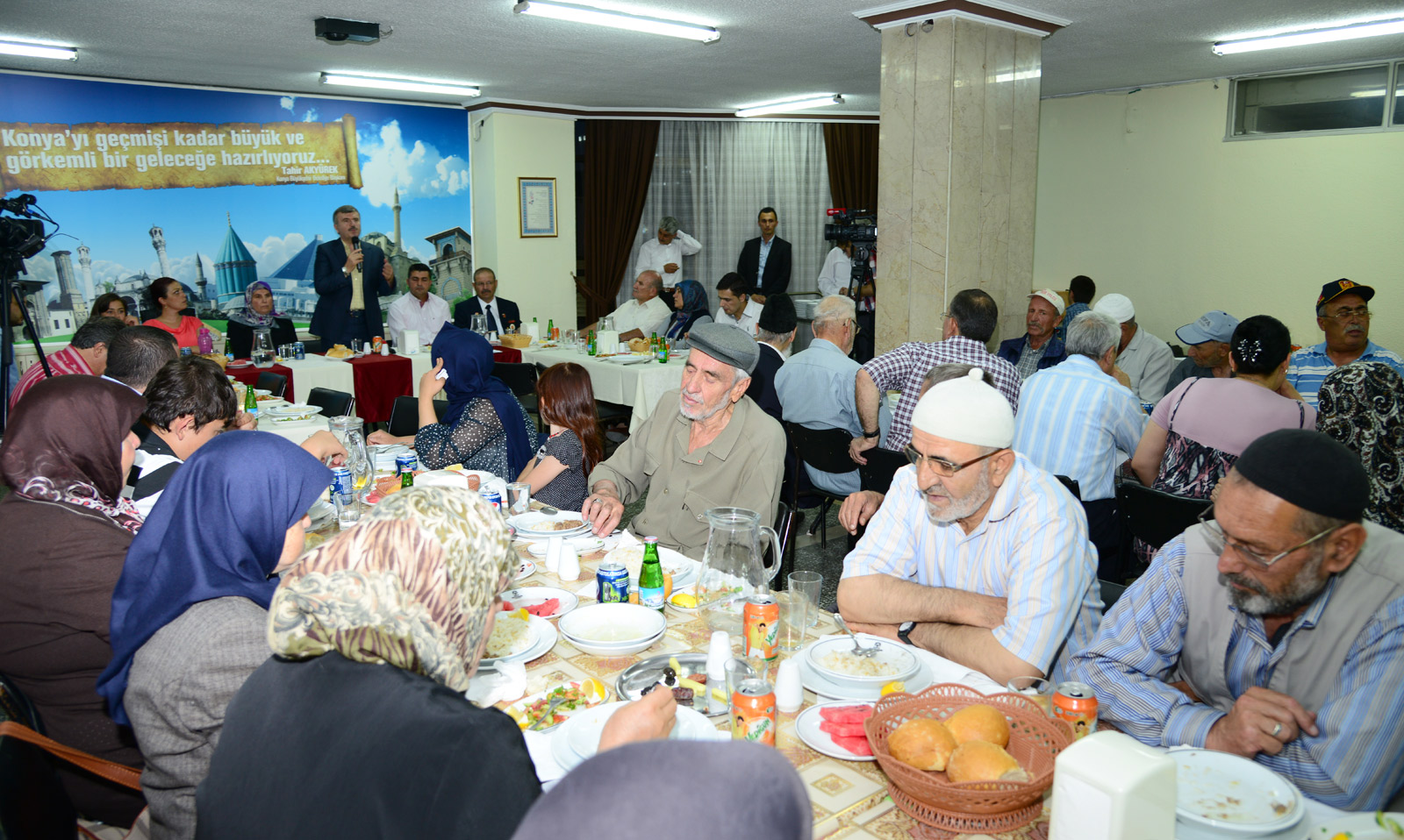 Başkan Akyürek İlk İftarı Şehit Aileleri ve Gazilerle Yaptı