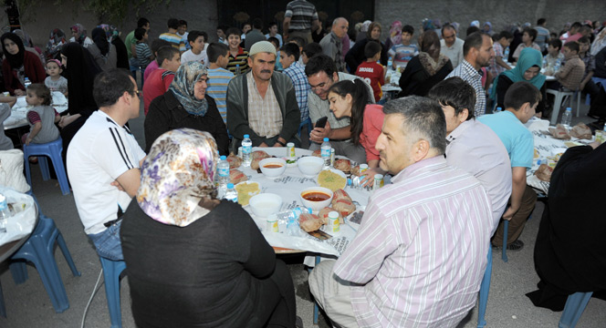 Ramazan Zam Ayı Değil, İndirim Ayı Olsun
