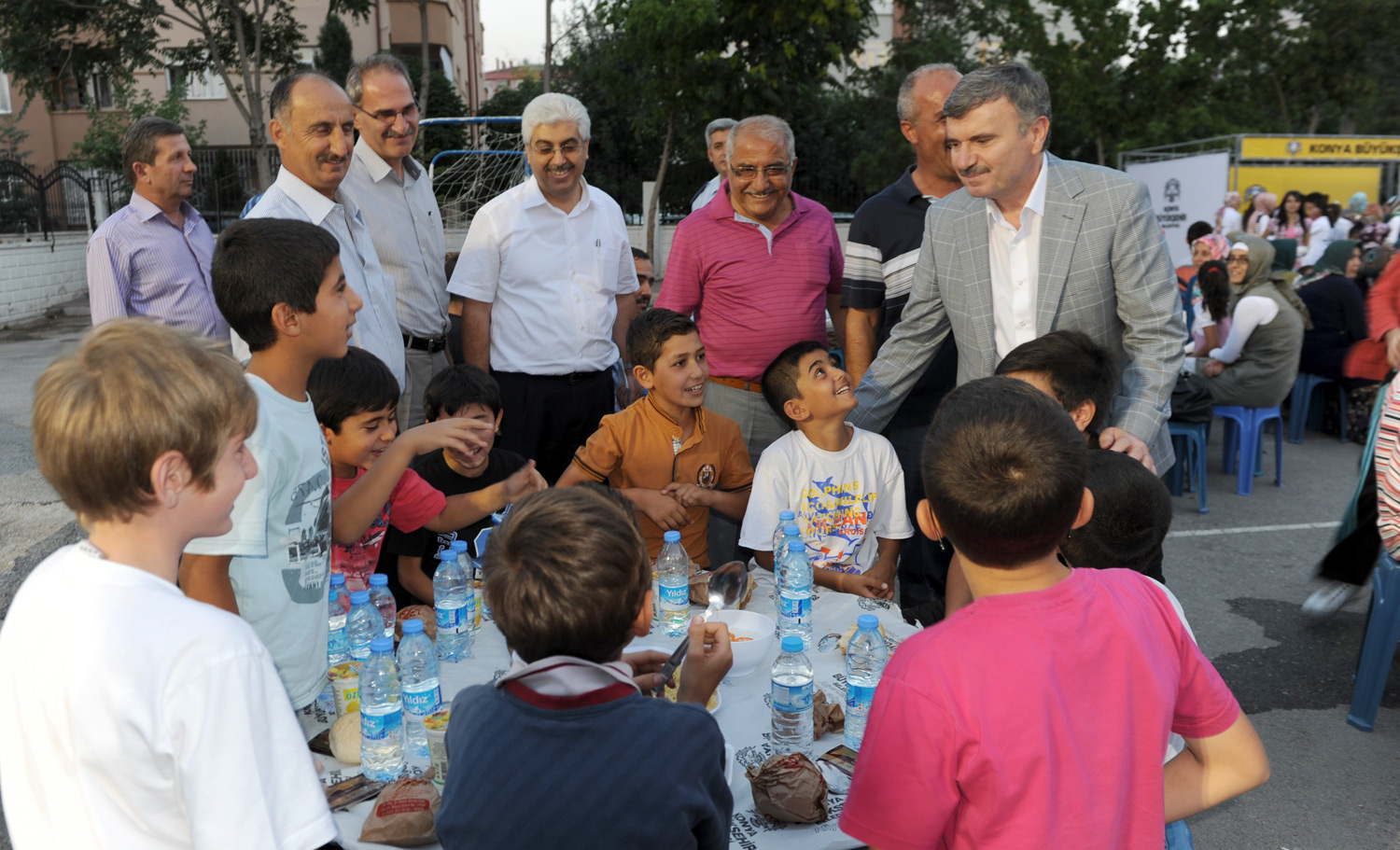 Mahalle İftarları Türkiye'ye Örnek
