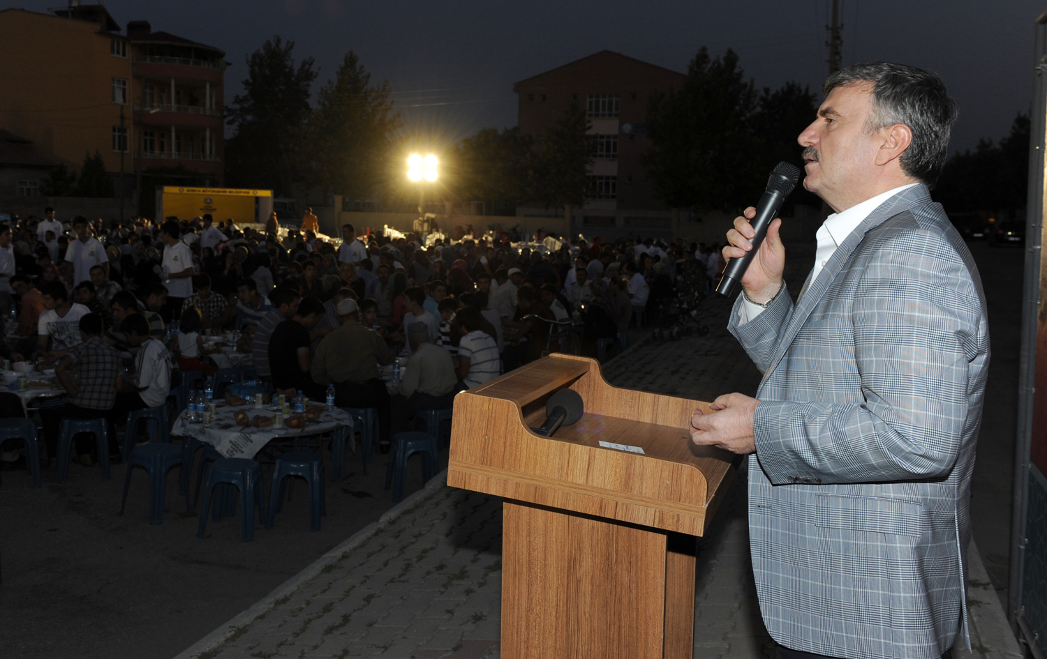 Ramazan'ı Birlik ve Beraberlik İçinde Yaşıyoruz