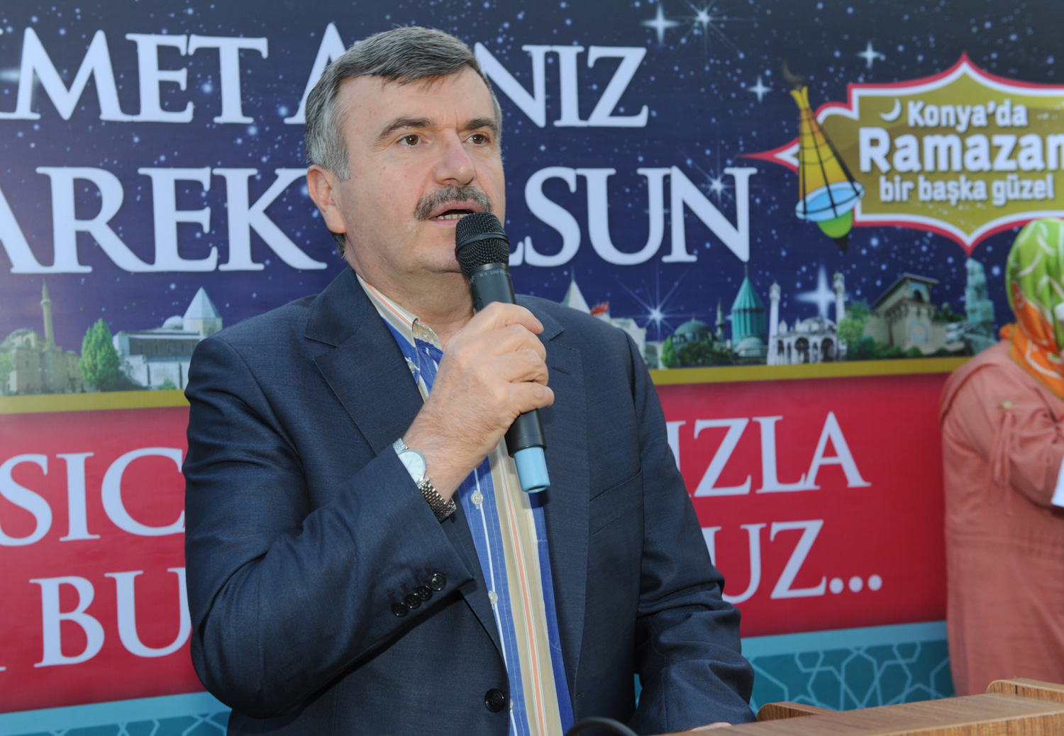 Büyükşehir'in Geleneksel Mahalle İftarları Başladı