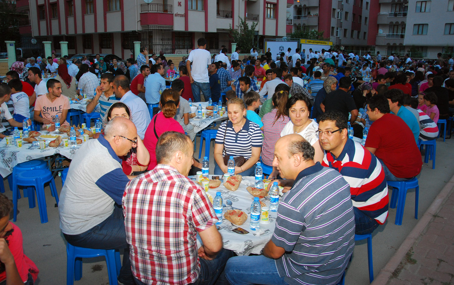 Konya'da İftar Buluşmaları Barış ve Kardeşlik Örneği