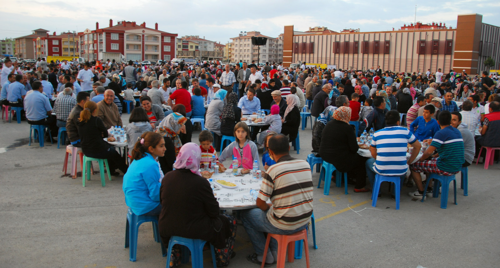 Hakkın ve Adaletin Yayıldığı Merkez Olmanın Sorumluluğunu Taşıyoruz