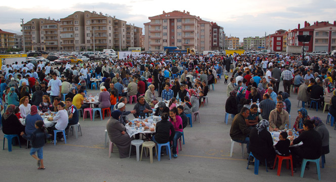 Hakkın ve Adaletin Yayıldığı Merkez Olmanın Sorumluluğunu Taşıyoruz