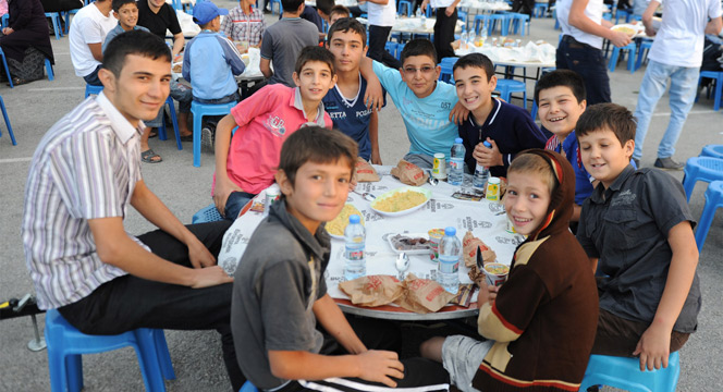 Hakkın ve Adaletin Yayıldığı Merkez Olmanın Sorumluluğunu Taşıyoruz