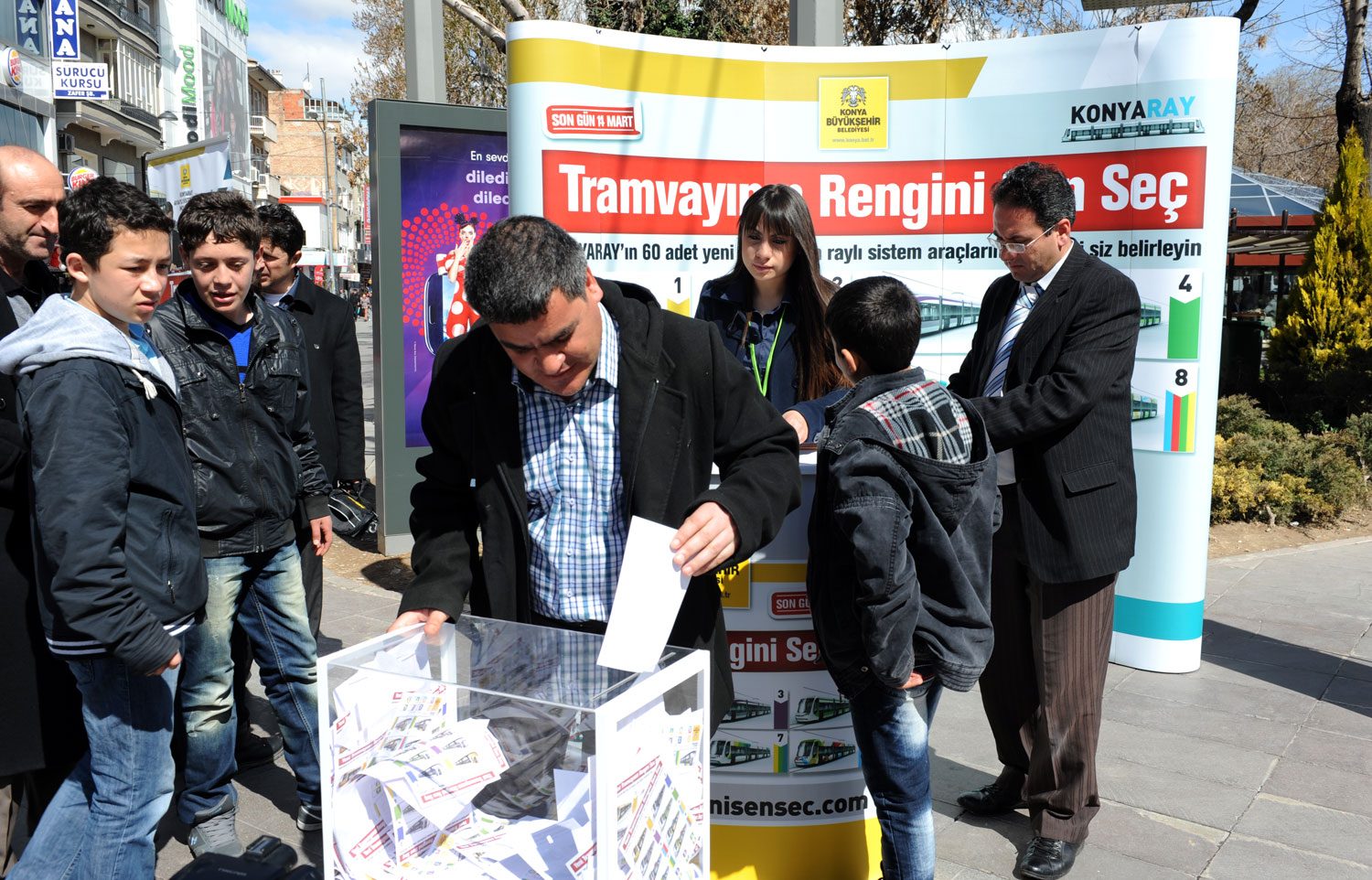 Yeni Tramvayların Rengini Konya Halkı Belirliyor