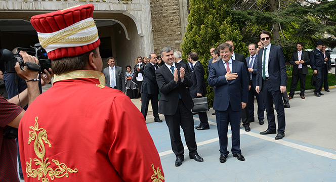 Büyükşehir Belediyesi'nin Her Zaman Yanındayız