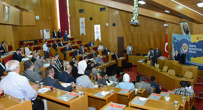 Belediye Birliklerinde Tahir Akyürek Yeniden Başkan