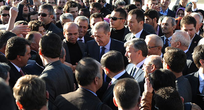 Başbakan Erdoğan Bilim Merkezi'ni İnceledi