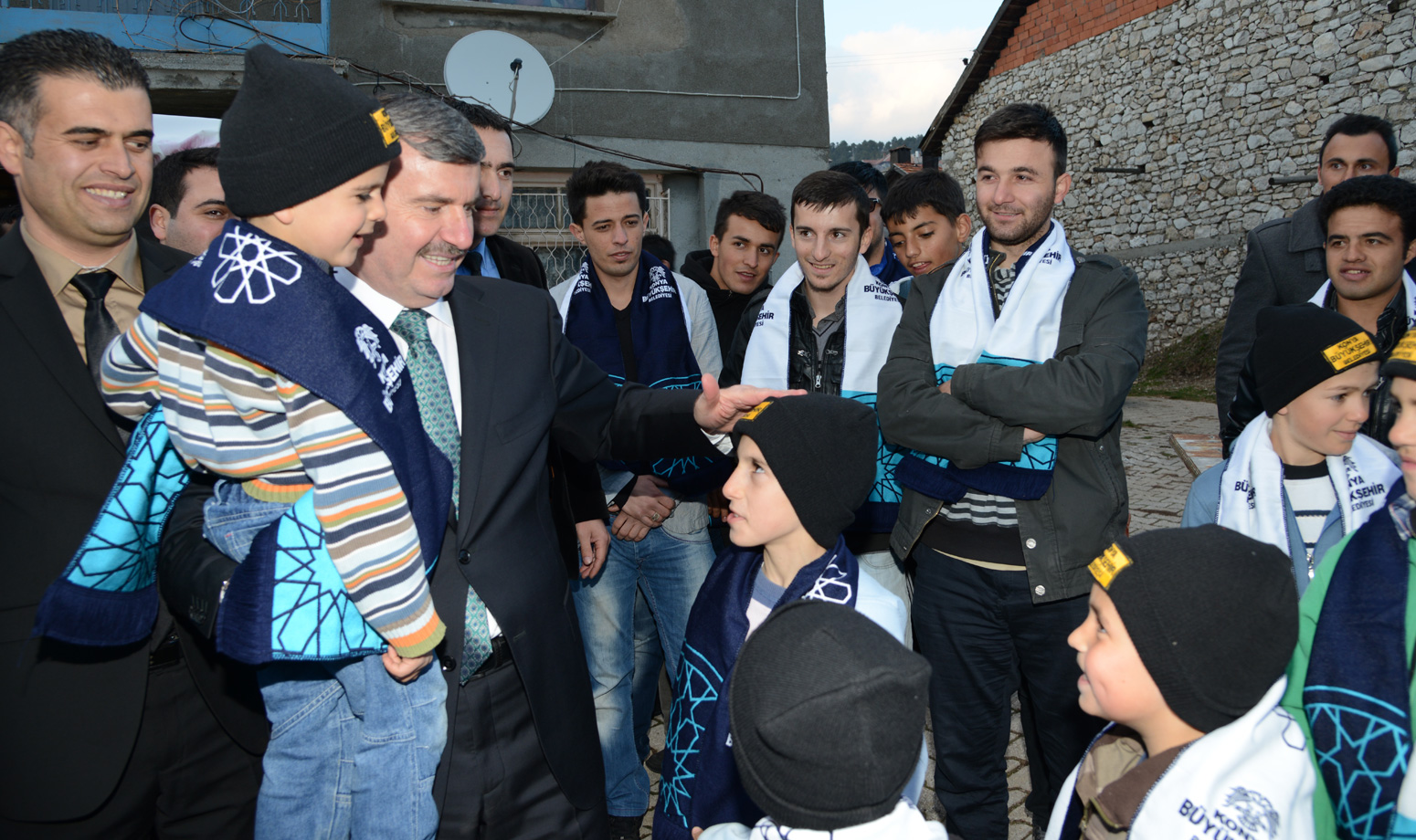 31 İlçe, 168 Belde, 584 Köye Eserlerimizle Geliyoruz