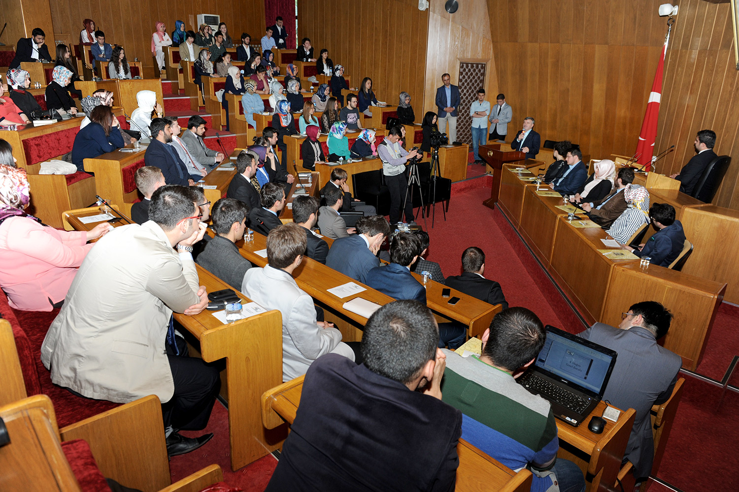 Büyükşehir Gençlik Meclisi'nin Genel Kurulu Yapıldı