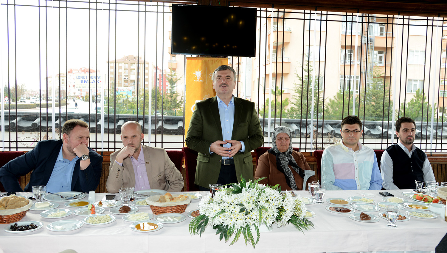 Geleceğin Türkiye'si İçin Gençlere Büyük Görev Düşüyor