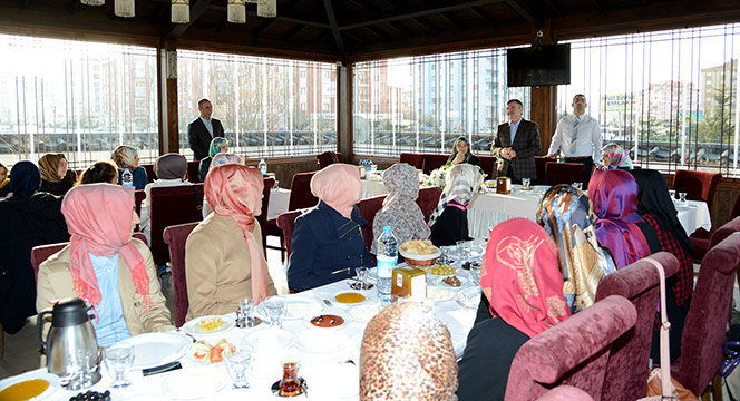 Geleceğin Türkiye'si İçin Gençlere Büyük Görev Düşüyor