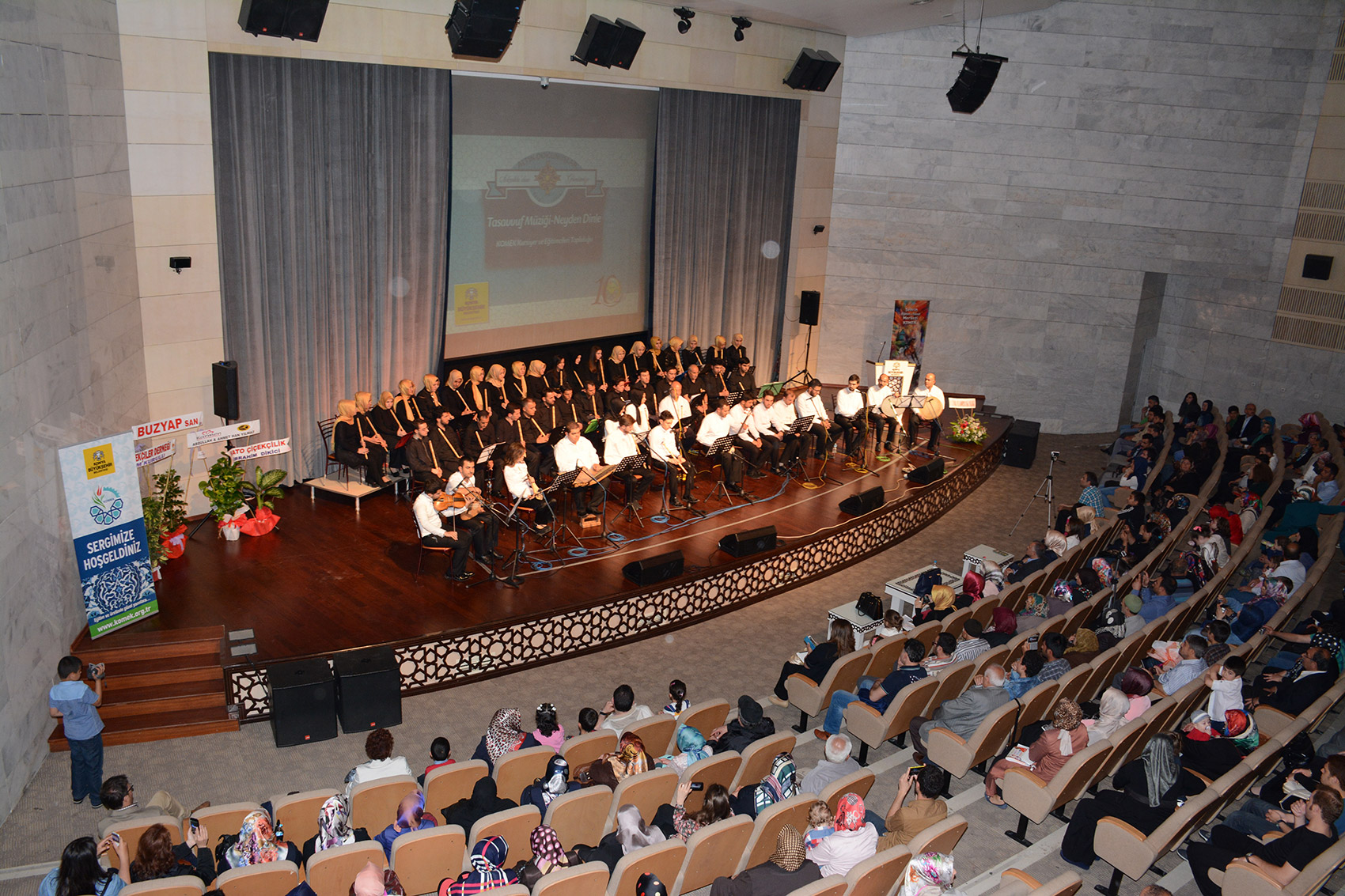 KOMEK'in Muhteşem Sergisi Büyük İlgi Görüyor
