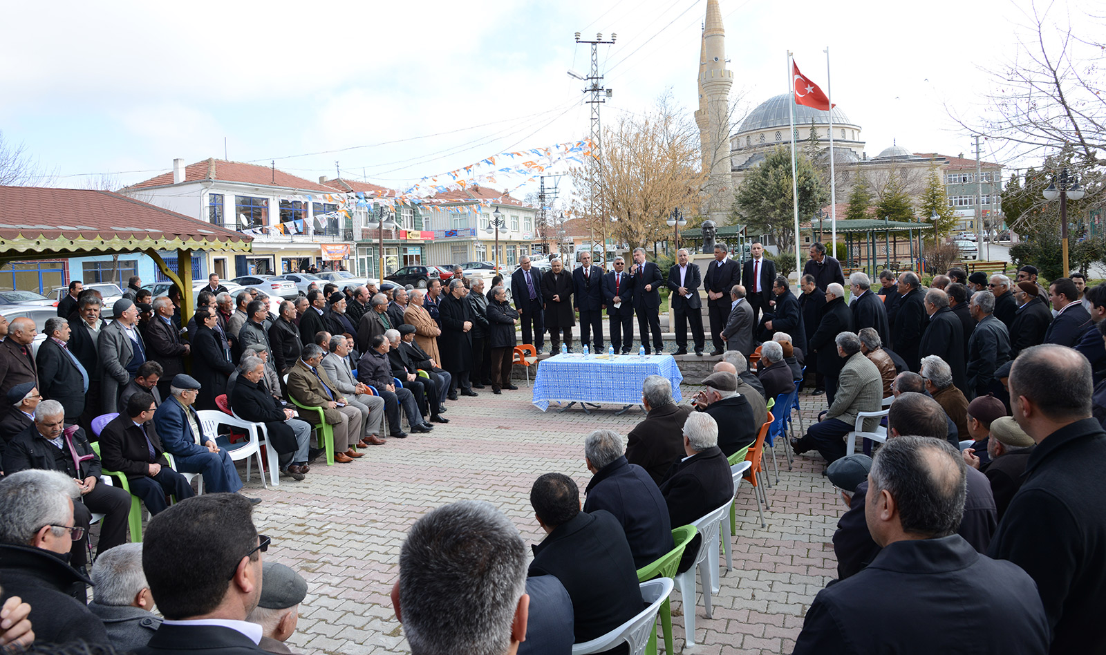 584 Köye Köy Konağı, 168 Beldeye Çok Amaçlı Salon