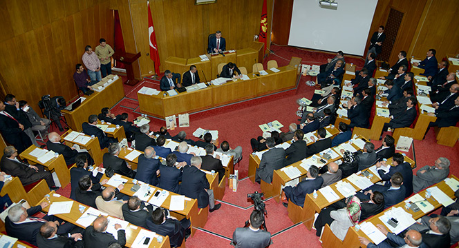 Büyükşehir Belediye Meclisi'nde Yeni Dönemin İlk Toplantısı Yapıldı