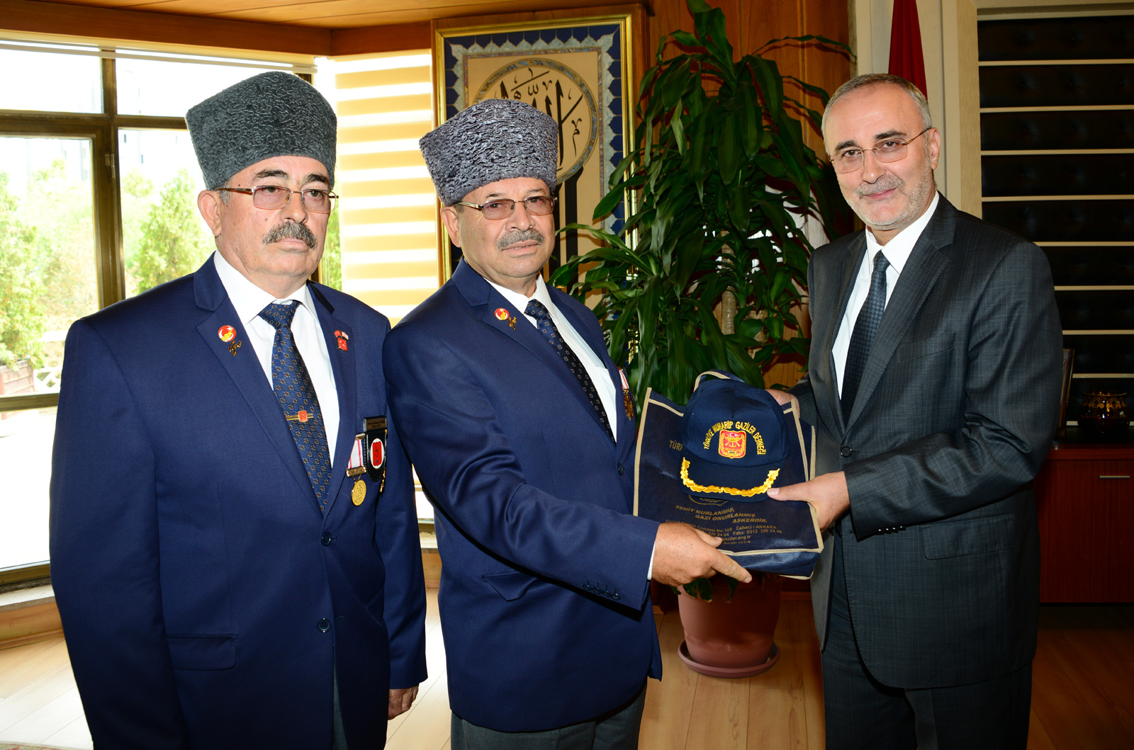 Büyükşehir Her Zaman Gazilerin Yanında