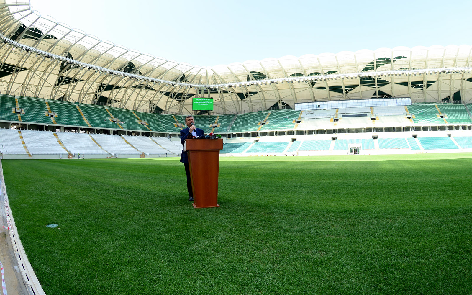 Yeni Konya Stadyumu Dünyada İz Bırakacak