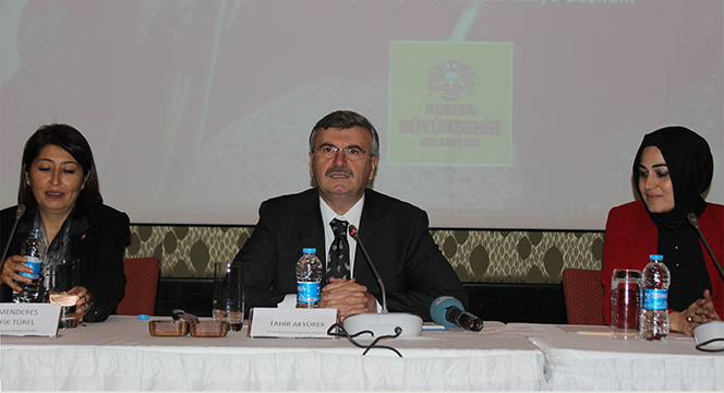 Başkan Akyürek 'Yerel Yönetimlerde Kadın' Programında Konuştu
