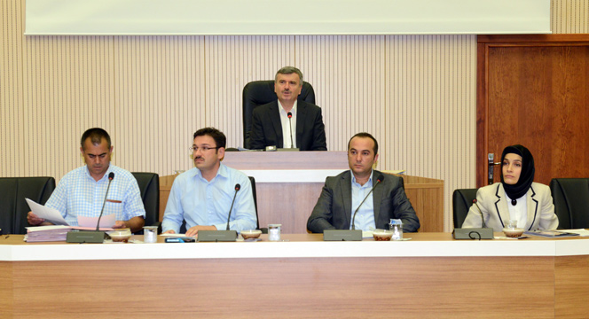 Büyükşehir Belediye Meclisi Yeni Salonda İlk Toplantısını Yaptı