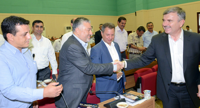 Büyükşehir Belediye Meclisi Yeni Salonda İlk Toplantısını Yaptı